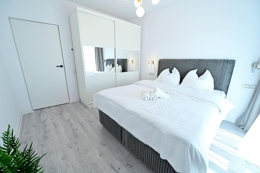 Flh - The Lake Home - Apt 33 Sibiu Eksteriør billede